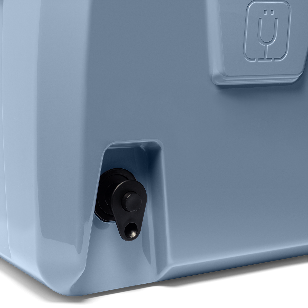 brutank-20qt-n8 BruTank-20-Denim-Tap.png